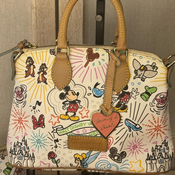 Disney Dooney & Bourke Sketch Small Crossbody with Matching Makeup Bag - Picture 2 of 16